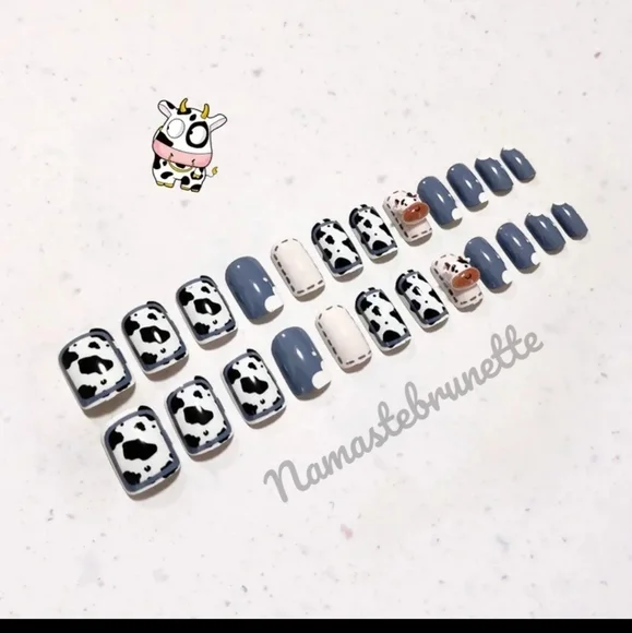 3D Cow Press On Nails - Picture 9 of 17